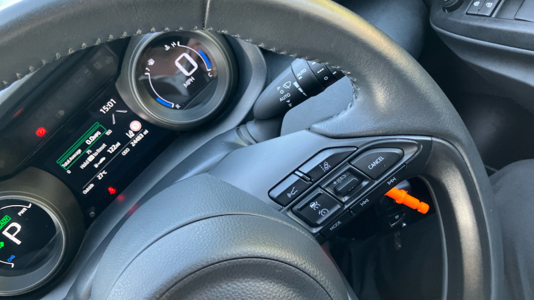 Toyota Yaris 1.5 Hybrid Design 5dr CVT [Nav] Hybrid Hatchback